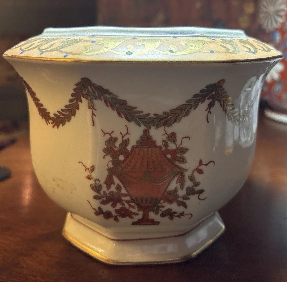 Limoges Porcelain Cachepot /Planter