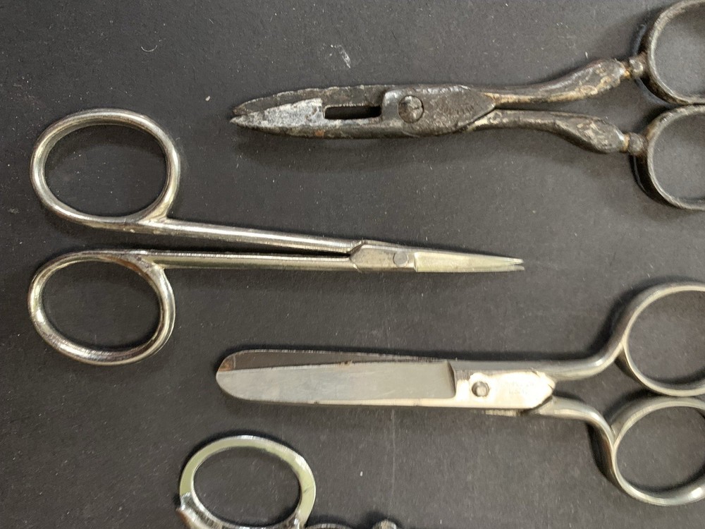 Antique Pair Sewing Scissors Lot Pinking Shears Button Hole Primitive Folding