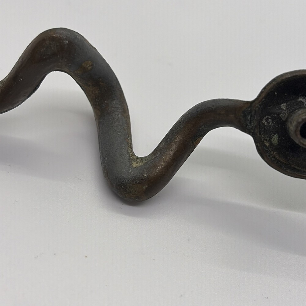 Vtg Brass Single Drawer Pull Leaf Design (11)