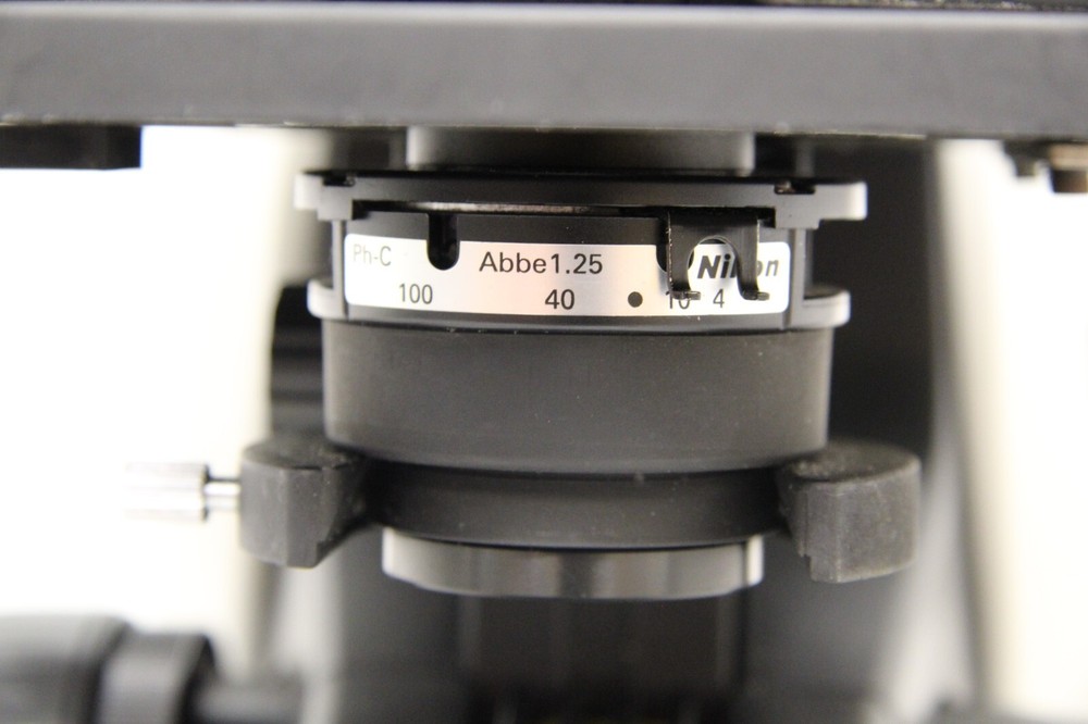 Nikon Eclipse E200 Microscope With Nikon E2-TB Viewing Head And No Objectives