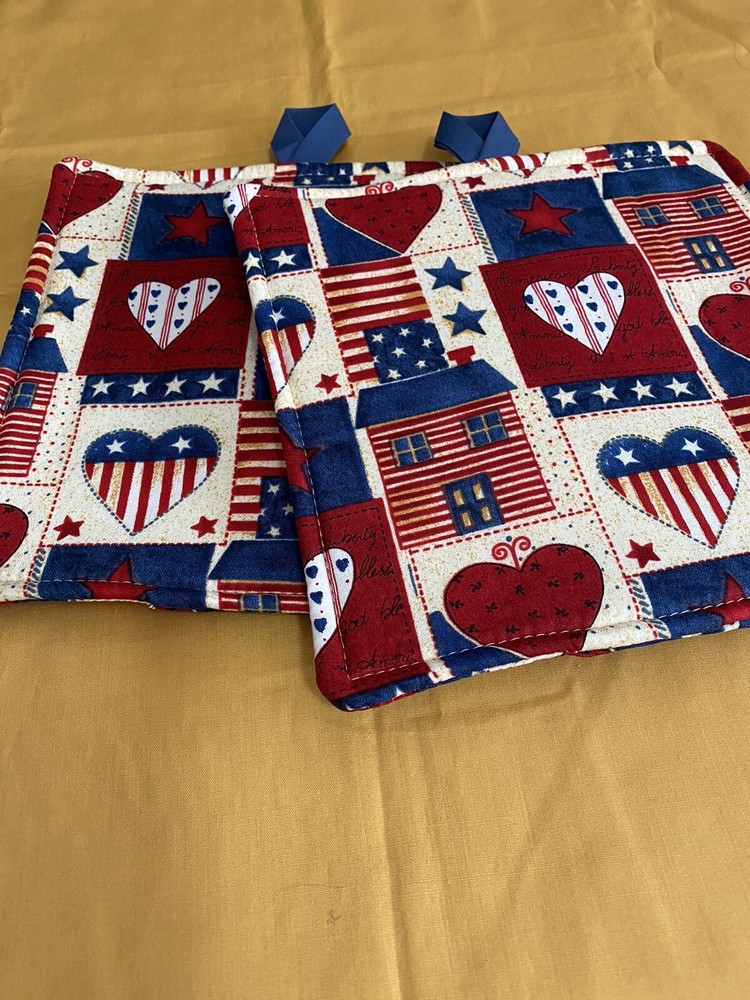 POTHOLDERS HANDMADE SET OF 2 AMERICANA  THEMED