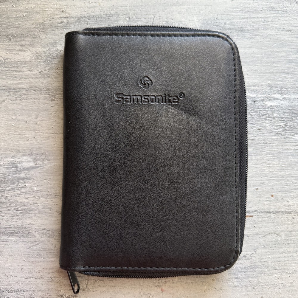 Samsonite Document & Card Holder for Passport Black Zip Around