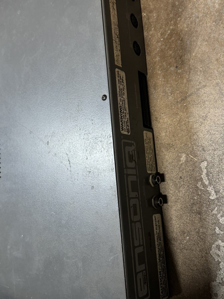 Ensoniq Mirage Sampler..Classic Rare! READ