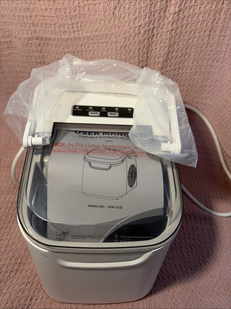 Portable Automatic Ice Maker, White, 26 Lbs Per Day