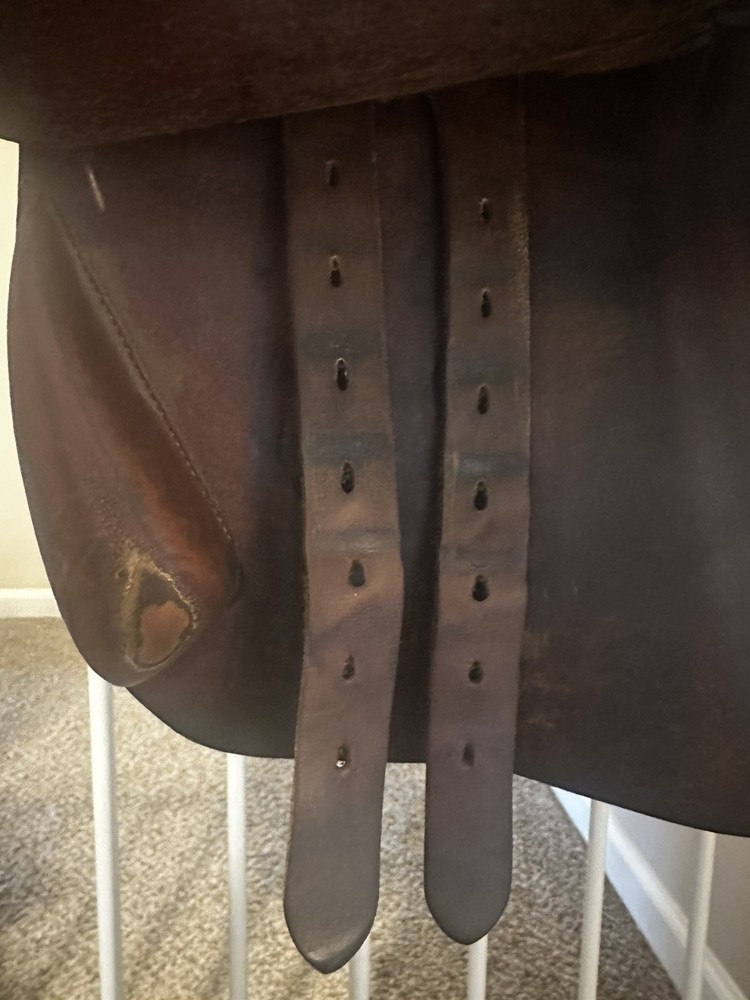 2014 Bruno Delgrange 17” seat, 4A3M, Partition Saddle, Medium Tree
