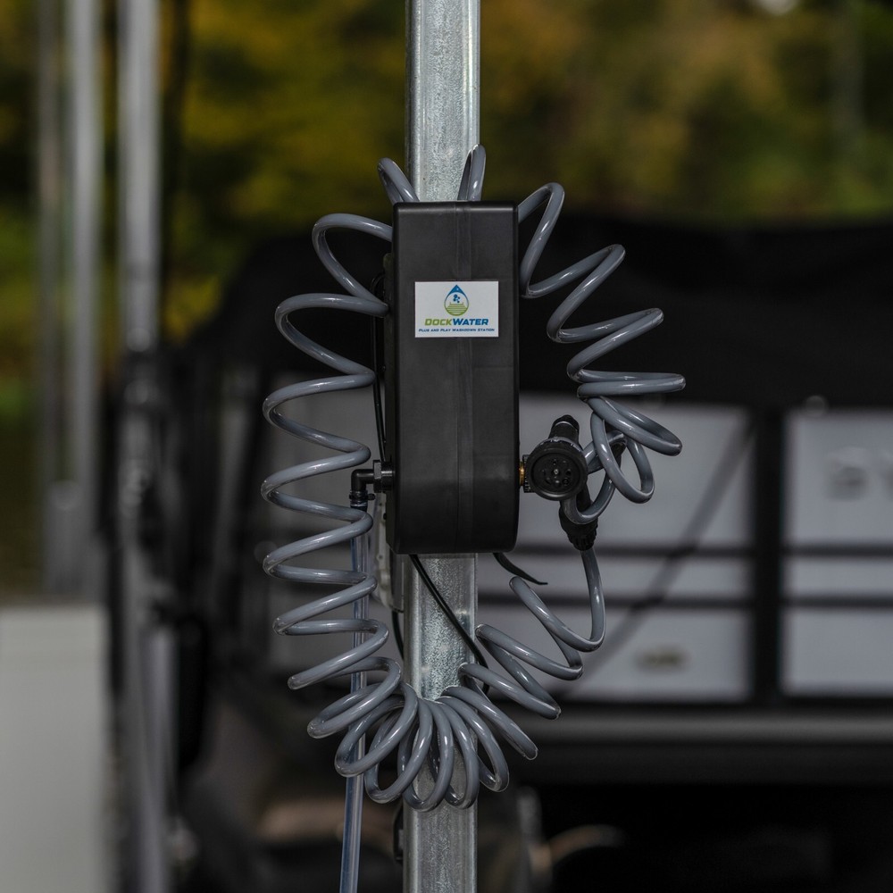 Dock Water Plug and Play Washdown Station