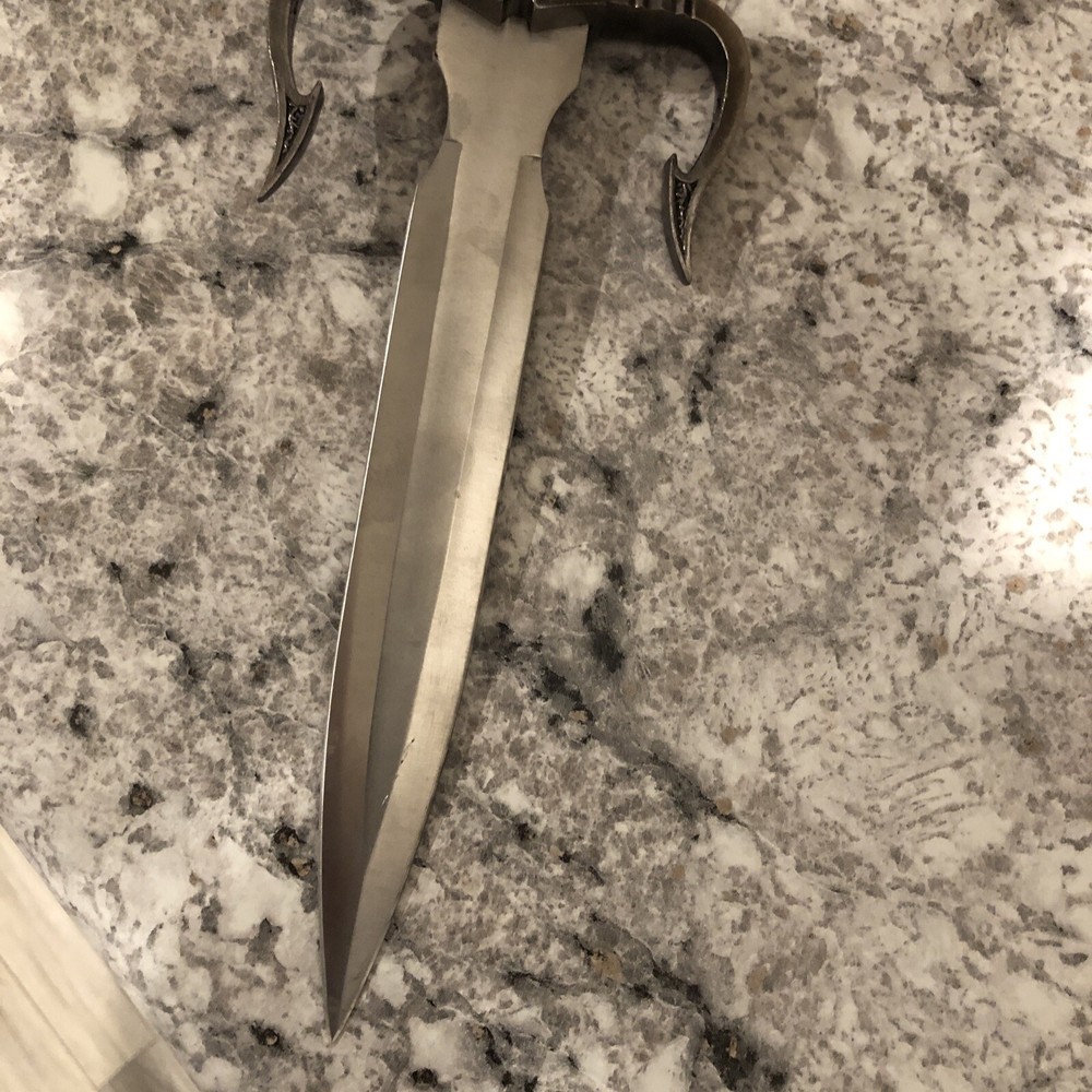 fantasy knife dagger