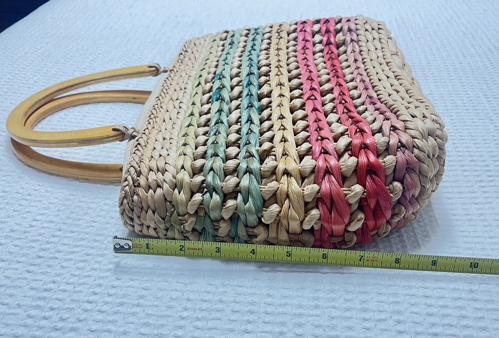 Vintage rainbow straw purse