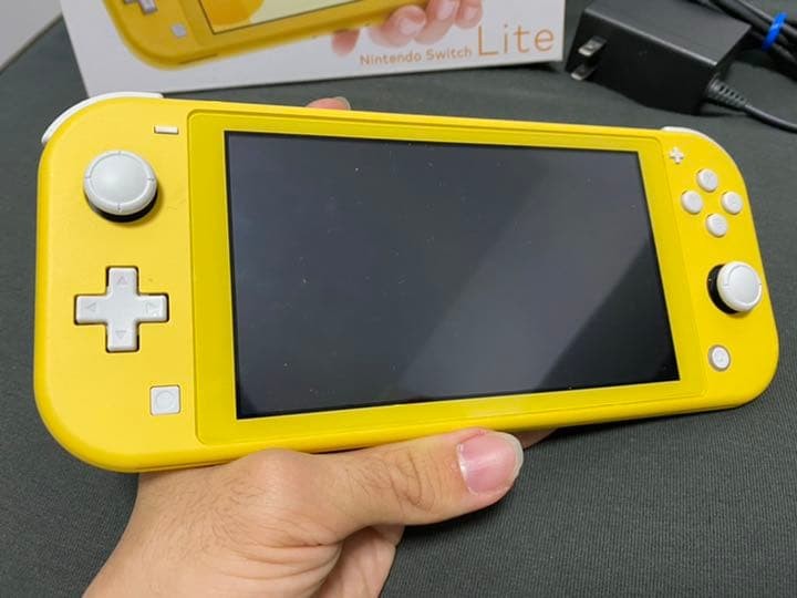 Nintendo Switch NINTENDO SWITCH LITE Yellow