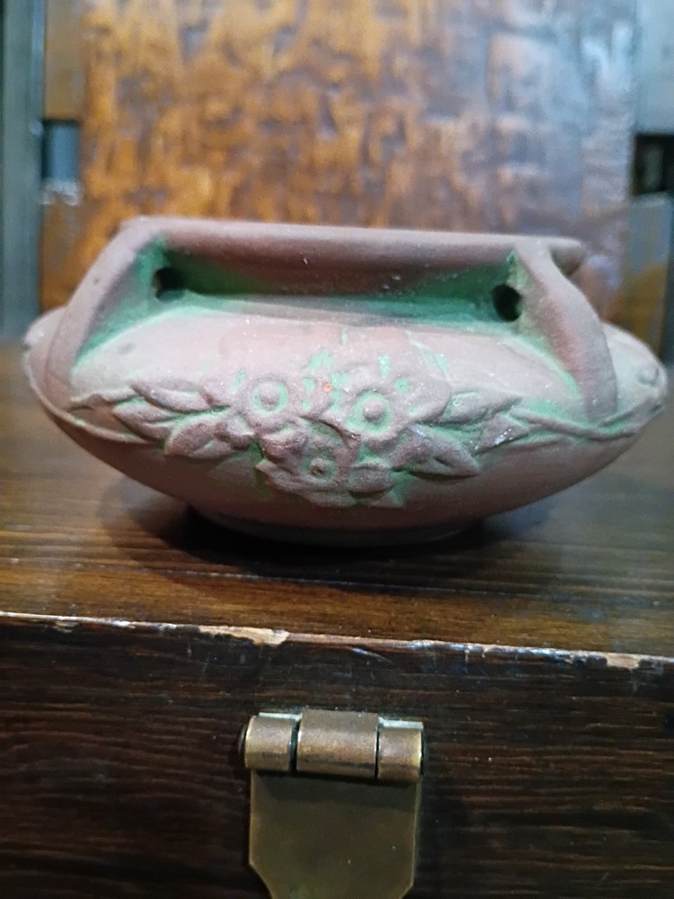 Zane Ware Pottery  Hanging Planter
