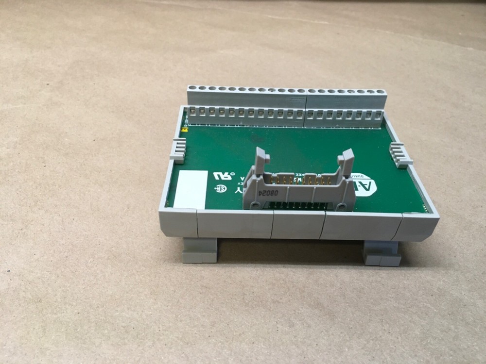 Allen-Bradley 1492-IFM2OF Ser A Interface Module (KB)