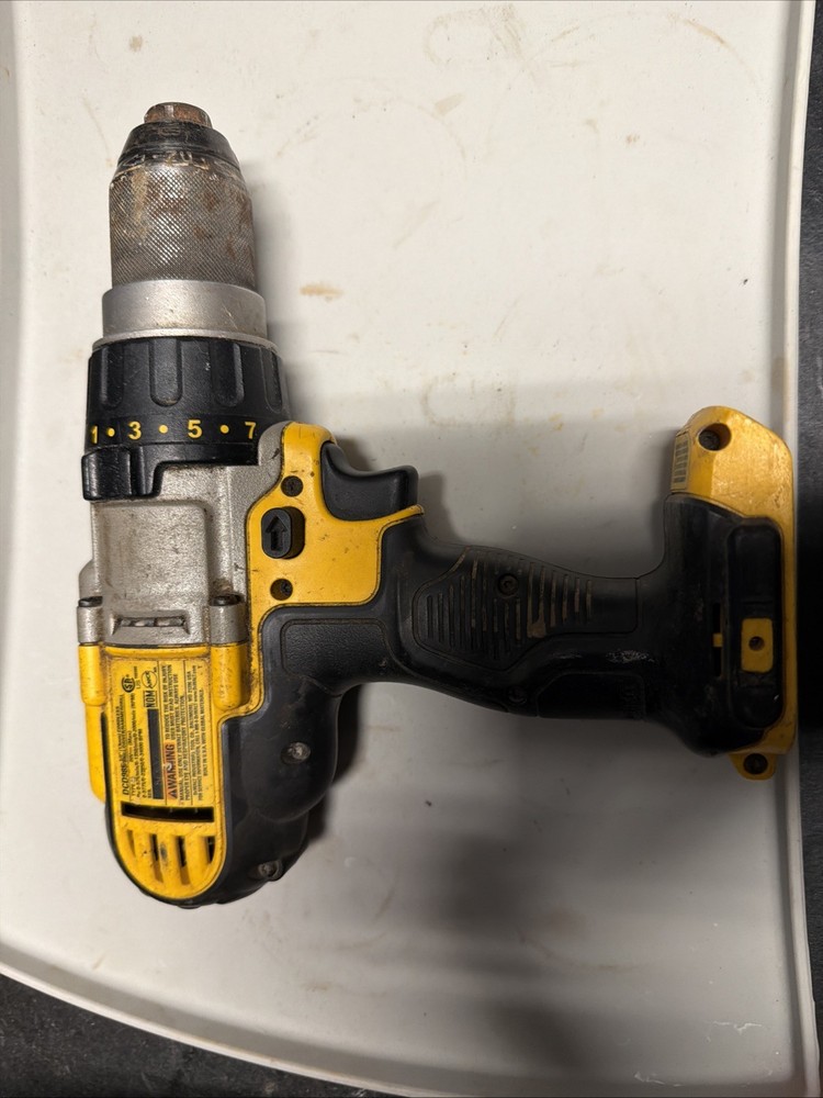 DEWALT DCD985 20V