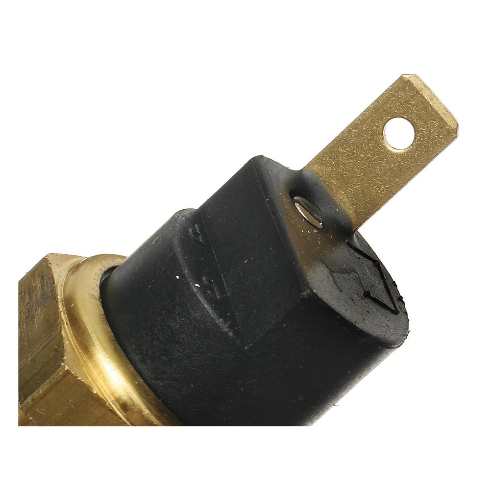 Standard Motor Products TS-50 Engine Coolant Temperature Sender