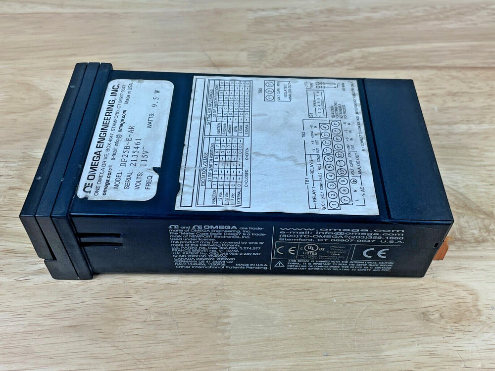Omega Engineering DP25B-E-AR Process Panel Meter