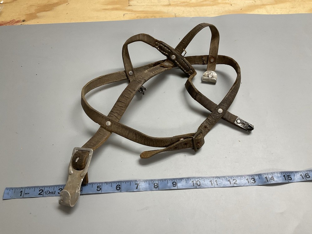 WWII German Helmat Carrier bb162