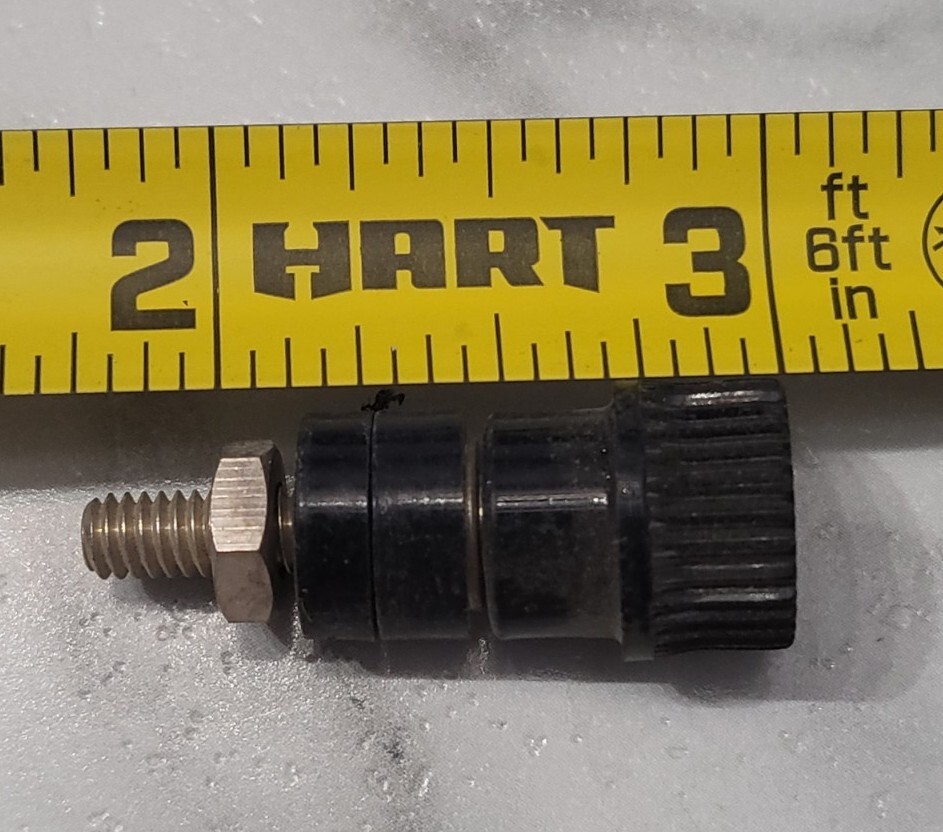 4 Vintage Black Speaker Terminals Banana Jacks Binding Posts