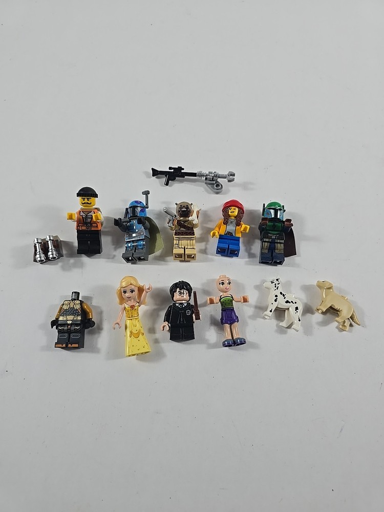 lego figures mixed 13 Pieces