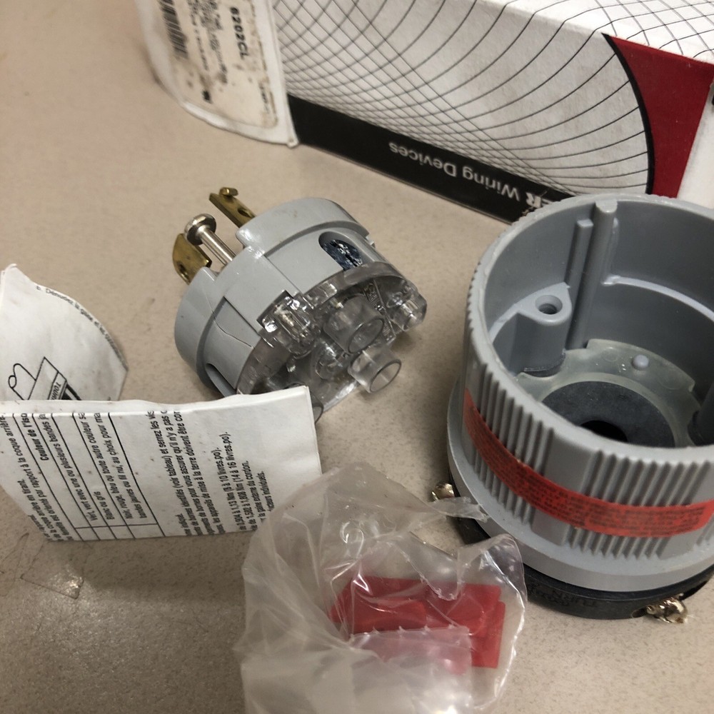 COOPER 6202CL LOCKING PLUG Qty 1