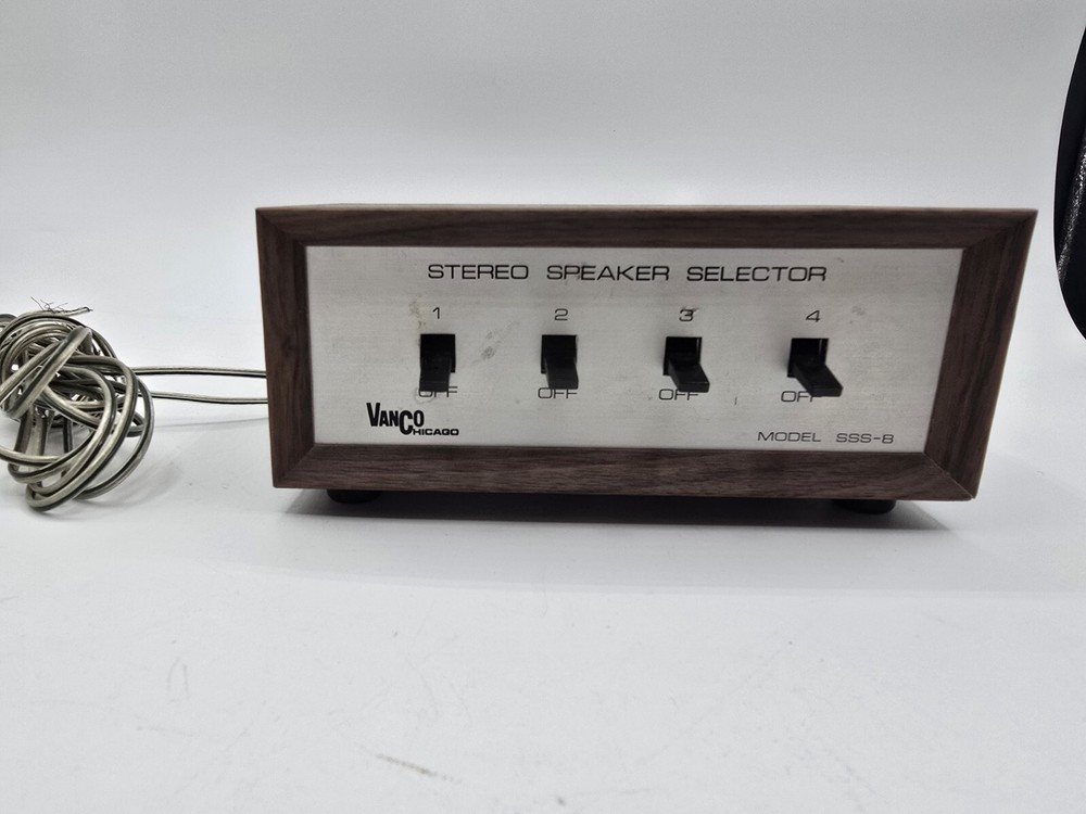 Van Co Chicago Stereo Speaker Selector Model SSS-8