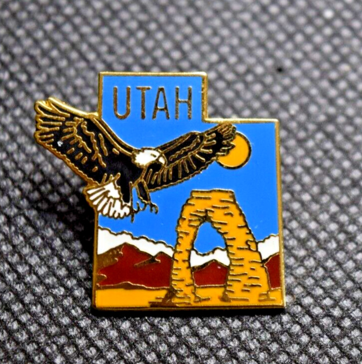 Utah Bald Eagle State Pin