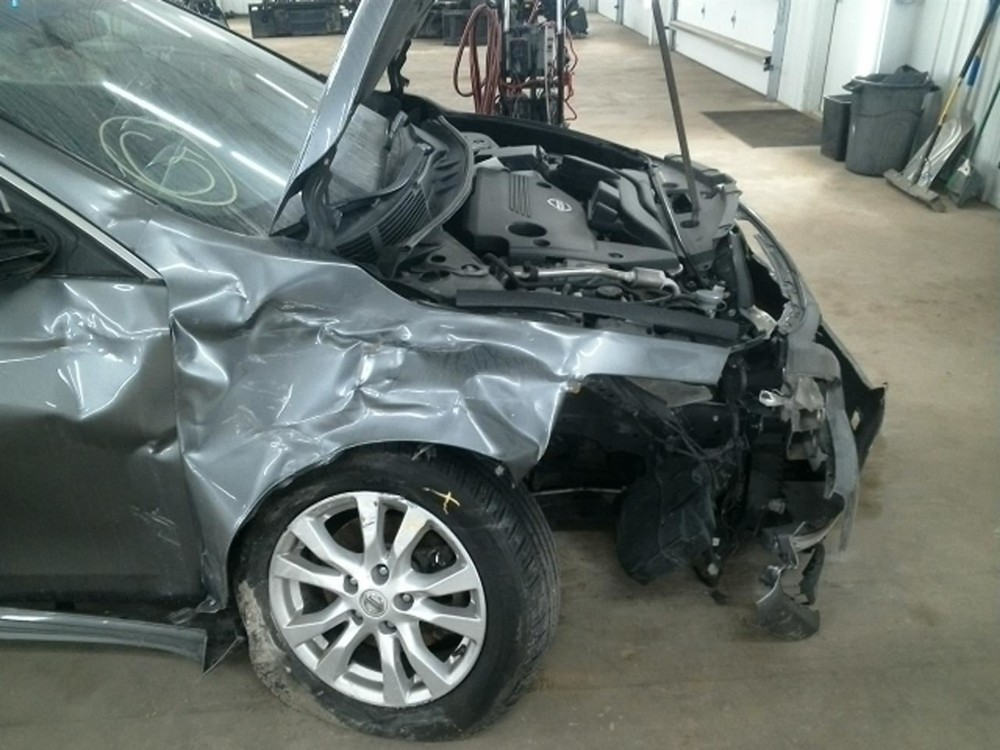 ALTIMA 2014 Antenna 104766091