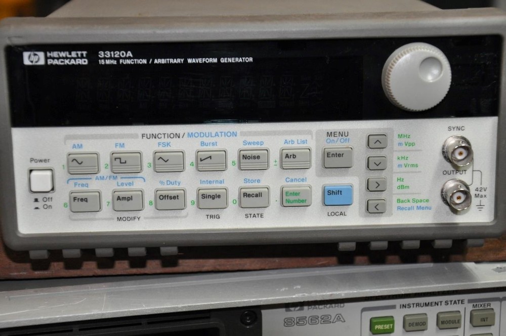 HP 33120A Function / Arbitrary Waveform Generator, 15 MHz