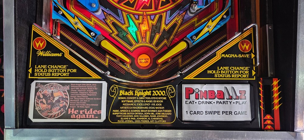 Black Knight 2000 Pinball by Williams - 2073