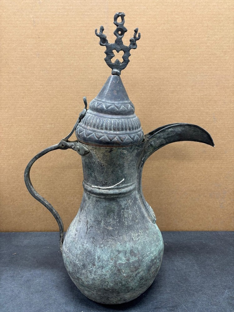 Antique Middle Eastern Coffee Pot Dallah - 75 CM