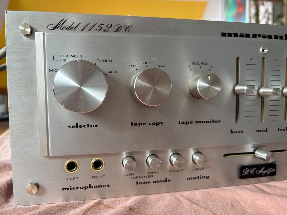 Marantz Model 1152 vintage amplifier as-is