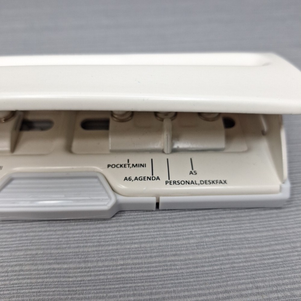 Sunlit Perfect 6 Hole Paper Adjustable