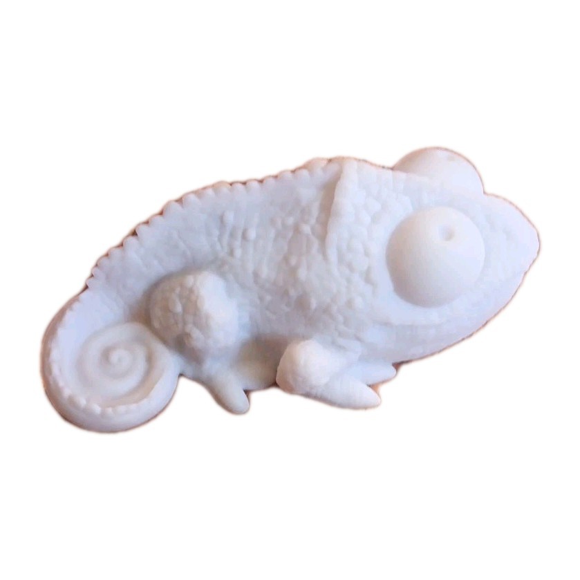 7 In. Chameleon Color Changing Night Light Battery Powered