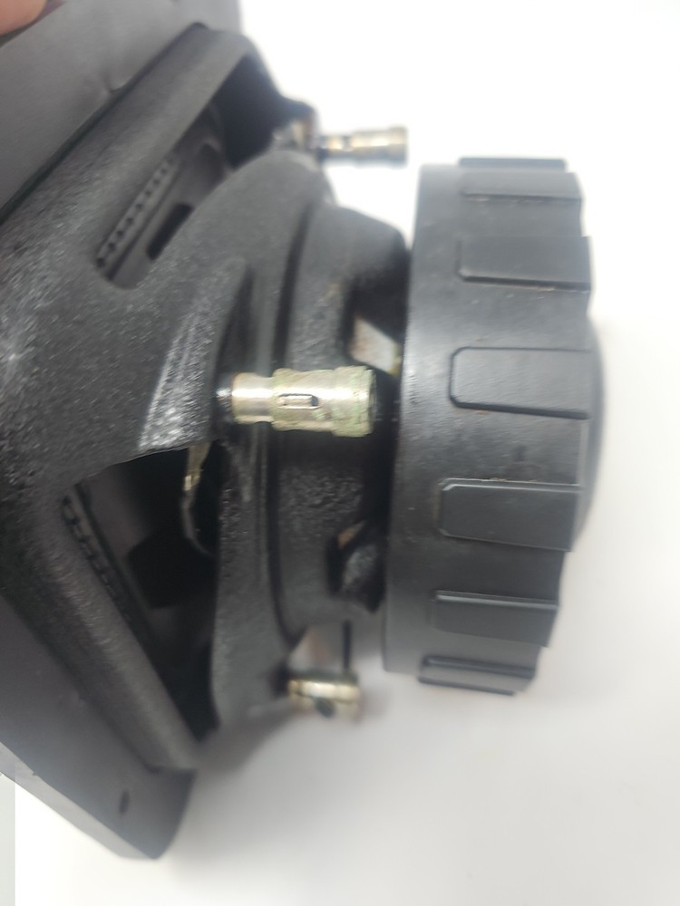 Needs Cleaning Kicker Solo Baric Speakers S8L5