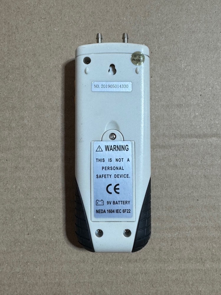 Ruose Digital Manometer, model HT-1890