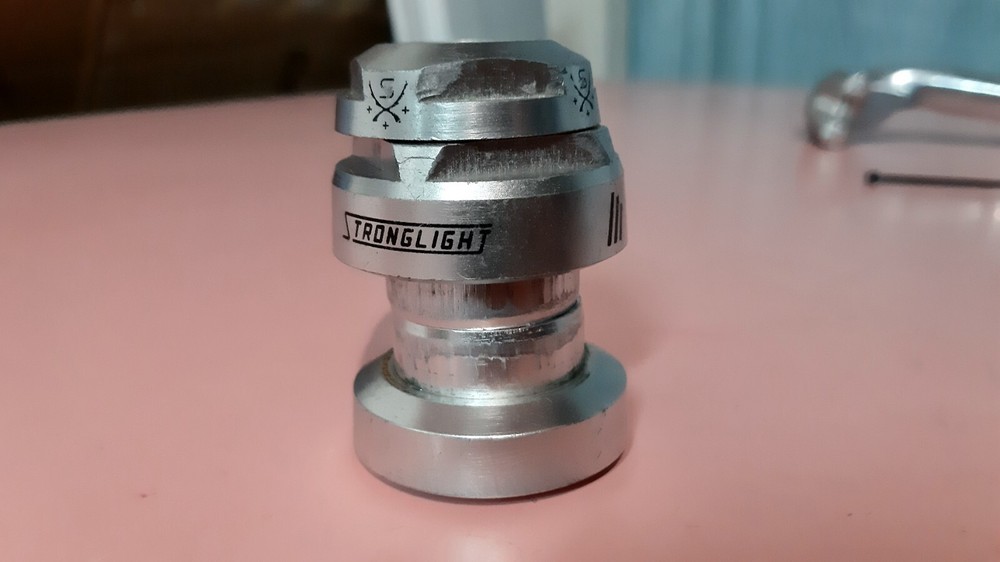 Stronglight Conical Steering Series No Campagnolo