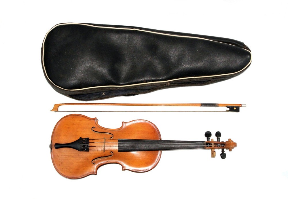 Violin Vintage soviet violin (3/4)