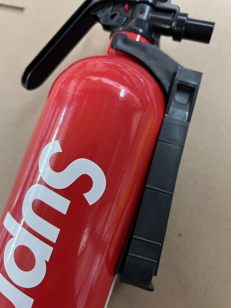 SS15 Supreme Kidde Fire Extinguisher 2015