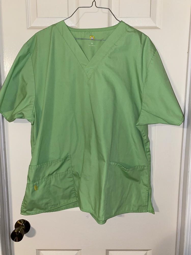 Wink Scrub Top - XL - Lime Green - Preowned