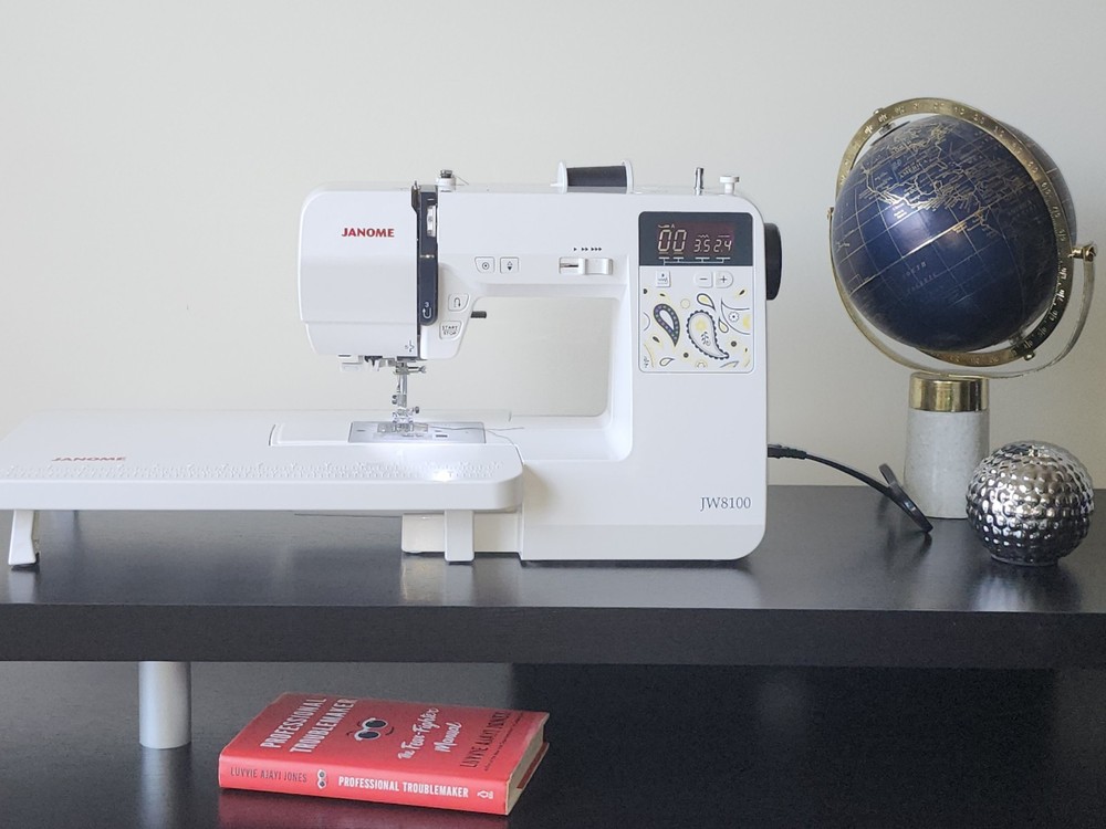 Janome JW 8100 Fully-Featured Computerized Sewing Machine w/ Carrying Case