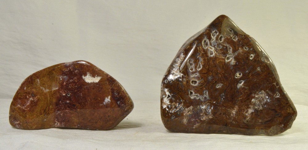 #2747 Tumbled Rocks - 2 pieces