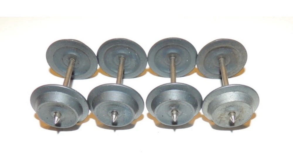 LIONEL O GAUGE "FAST ANGLE" WHEEL SET (4)