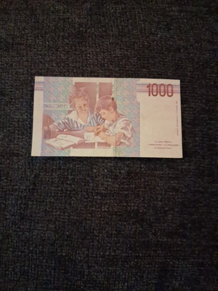 1000 Italian Lire Banknote 1990 Uncirculated Condition