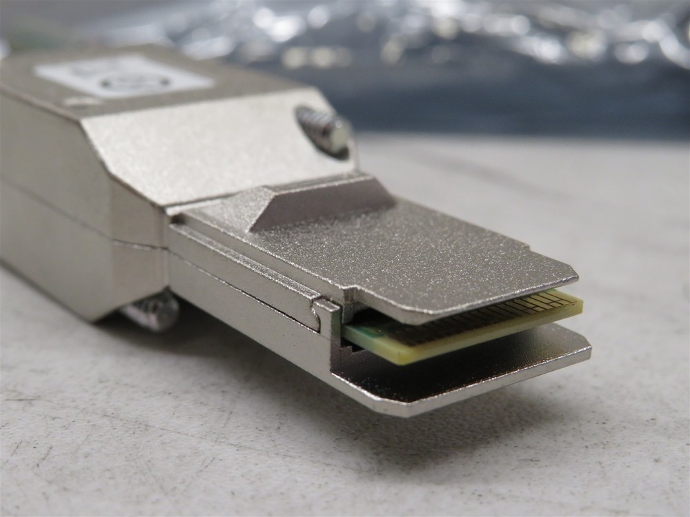 Open Box Genuine Cisco STACK-T2-50CM Stackwise Stacking Cable 50CM