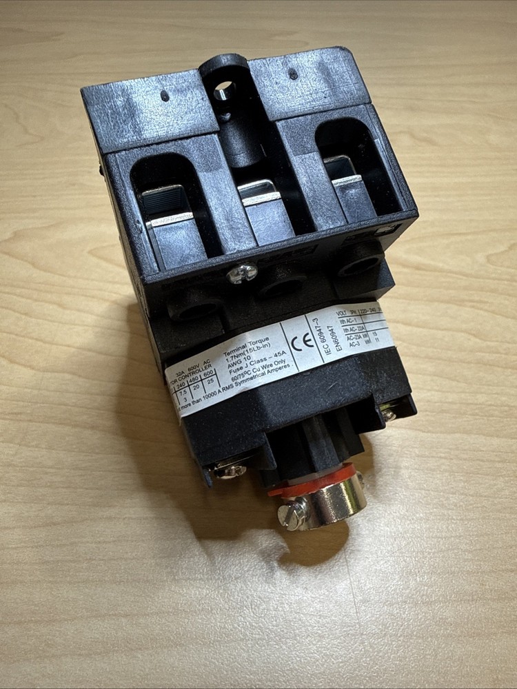 NEW! C3 Controls PDS2-330 Disconnect Switch