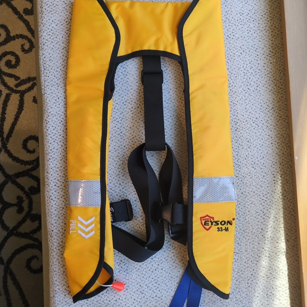 EYSON INFLATABLE SAFETY Life Vest 33-M