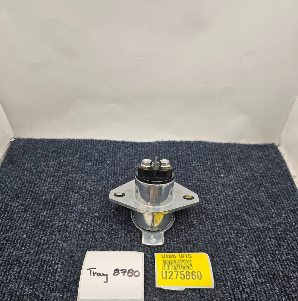 Dual Pole Socket Horizontal Pins Connector Steel