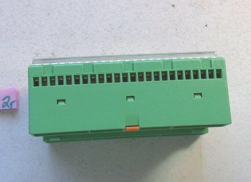 FRESH TAKEOUT PHOENIX CONTACT CIRCUIT MODULE EMG125-B24 (152-2)