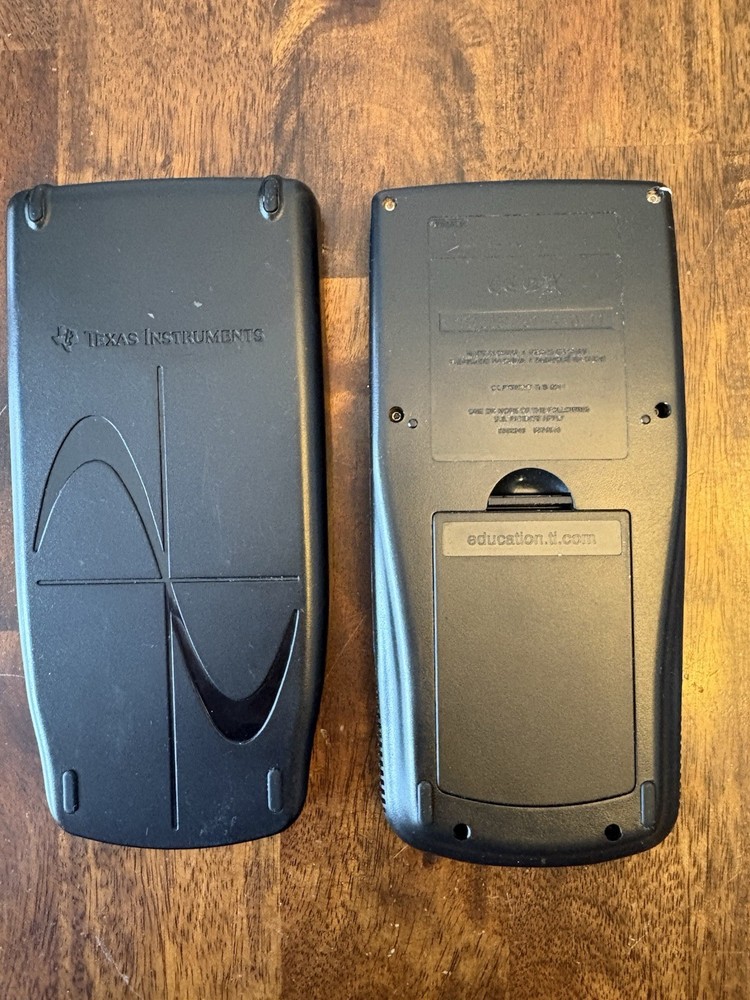 Texas Instruments TI83 Plus Graphing Calculator Tested Works