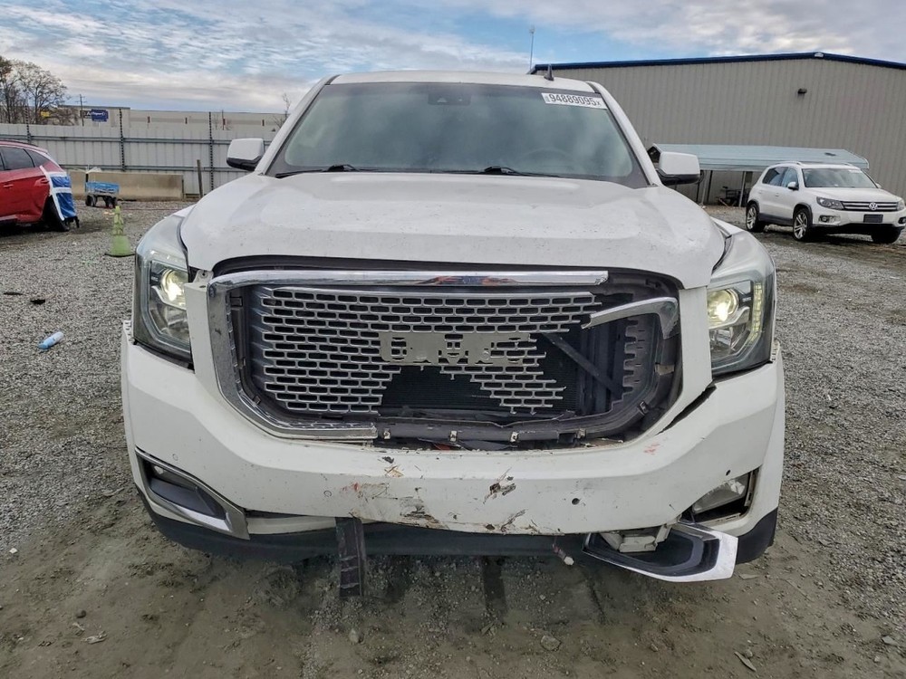 YUKON 2015 Glove Box 4938904