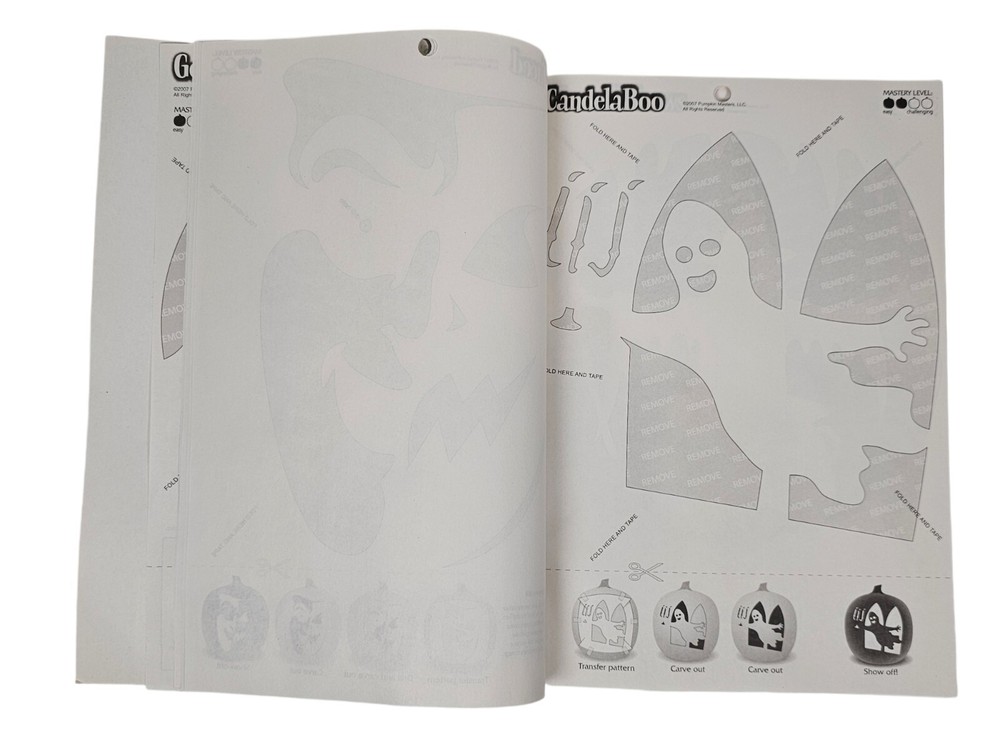 2007 Pumpkin Masters Halloween Carving Kit - Complete 12 Patterns Vampire Bat