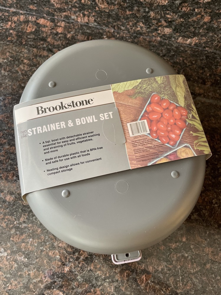 Brookstone 5 QT Plastic Two In One Strainer & Bowl Set New